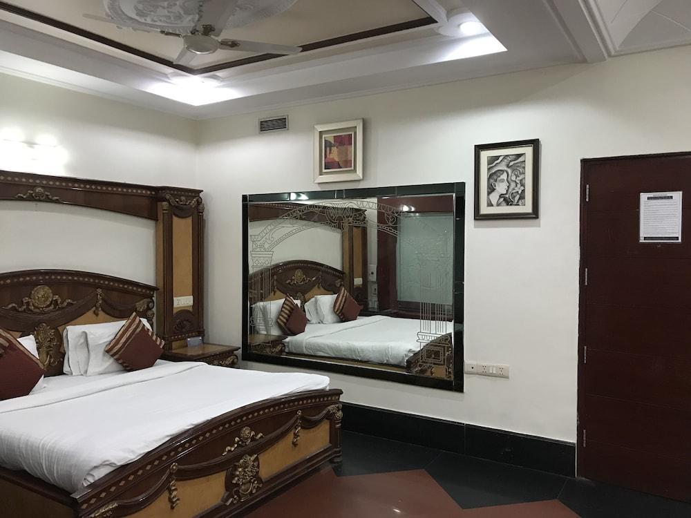 Delite Sarovar Portico Faridabad Luaran gambar