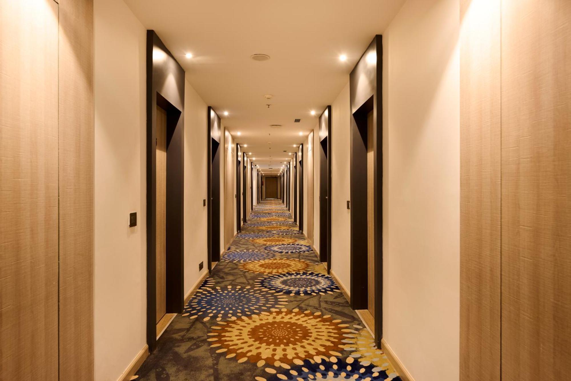 Delite Sarovar Portico Faridabad Luaran gambar