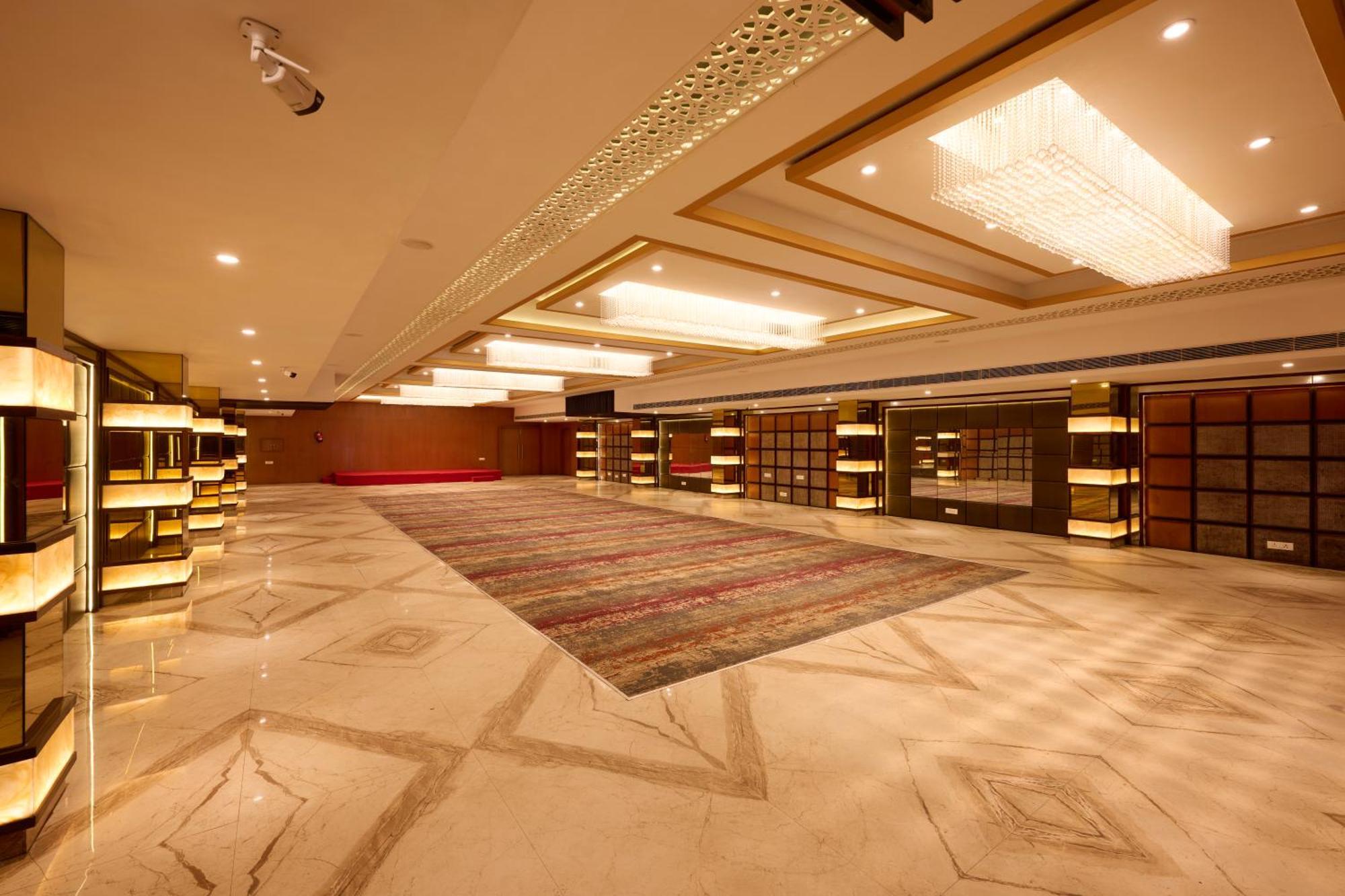 Delite Sarovar Portico Faridabad Luaran gambar