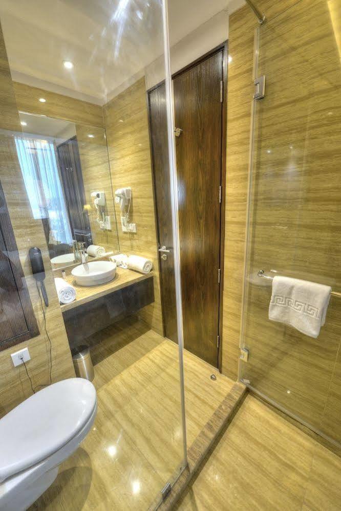 Delite Sarovar Portico Faridabad Luaran gambar
